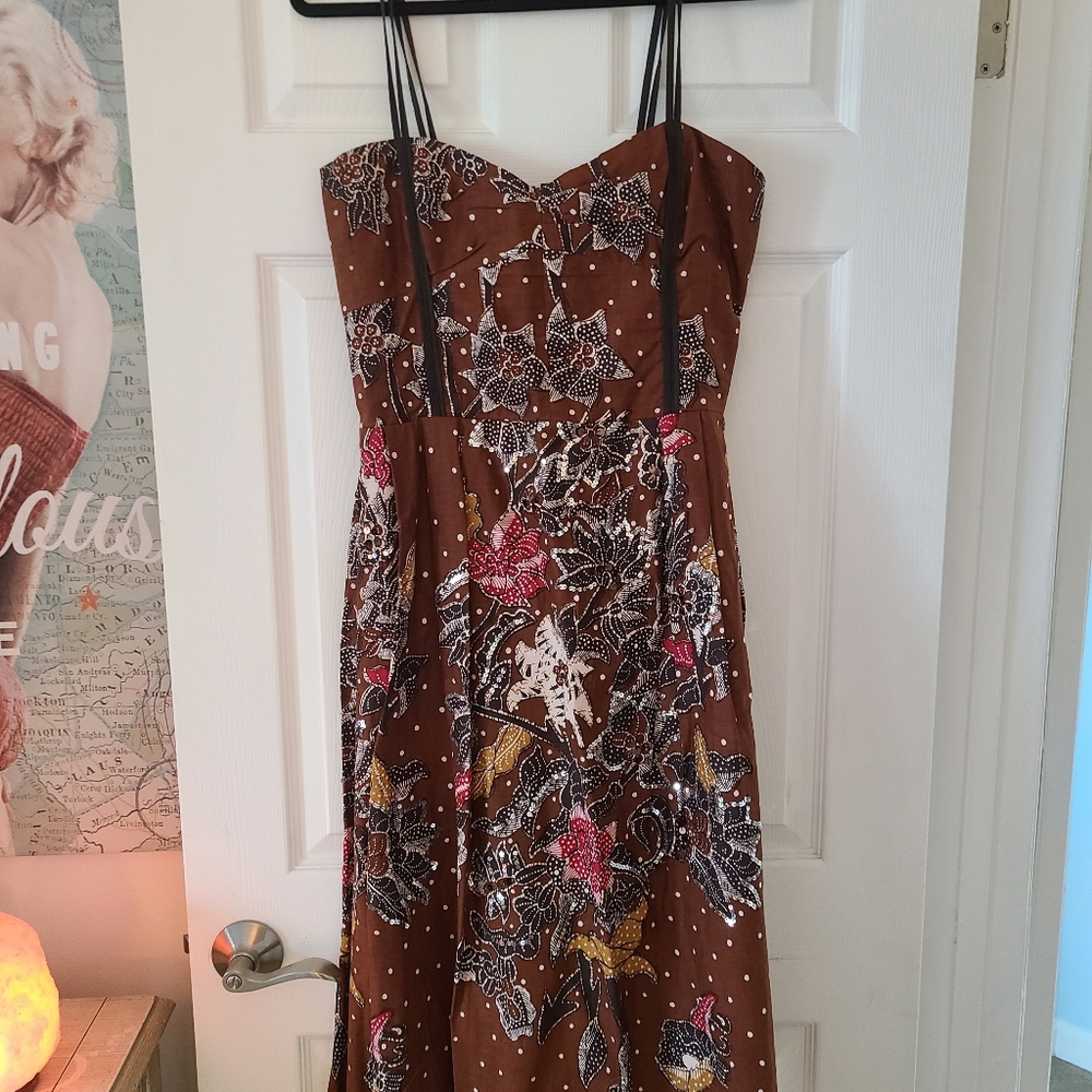NWT Gadogado dress size 12